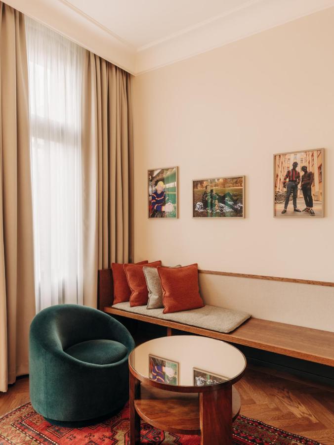 Boutique Chateau Royal Hotel 5*